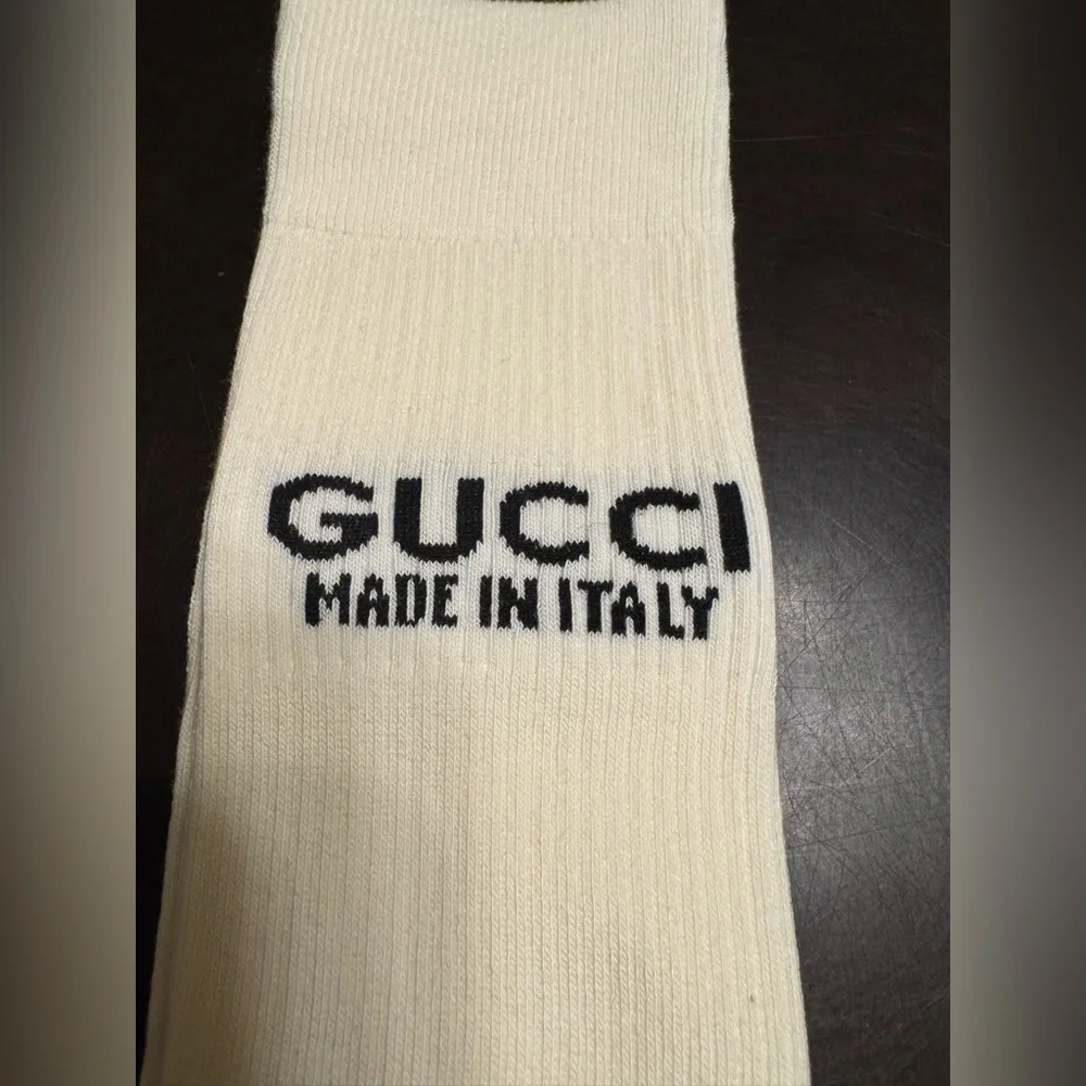 New Authentic Gucci Logo Socks White Size S